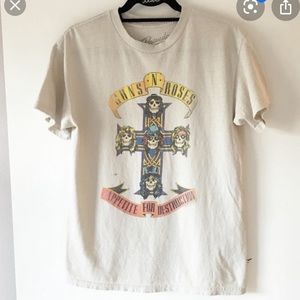 Guns and roses t shirt